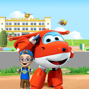 黑板赤音《家道中落千金》
